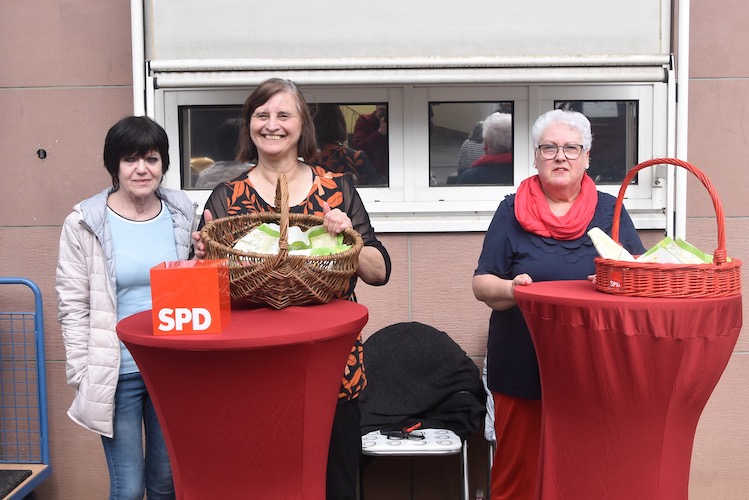 SPD-Ostereieraktion in Neckarelz am 14.04.2022. Foto: frh
